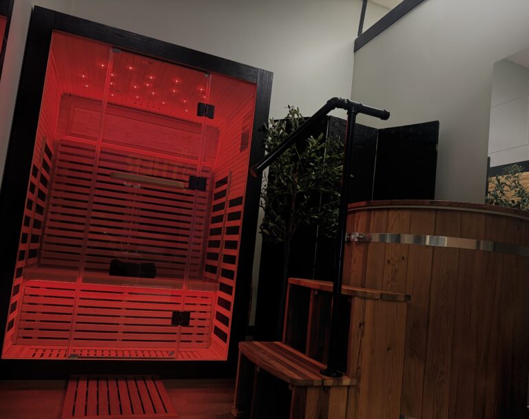 Cold Plunge and Sauna with a red light on